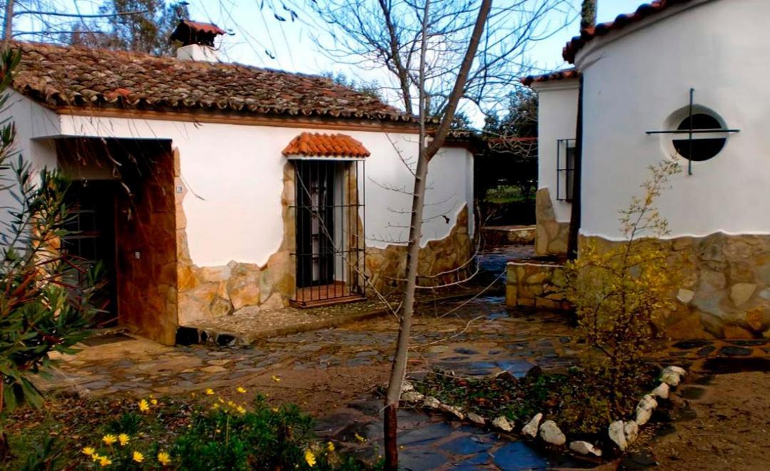 Las Cabanas De Buffalos Cumbres Mayores Exterior foto